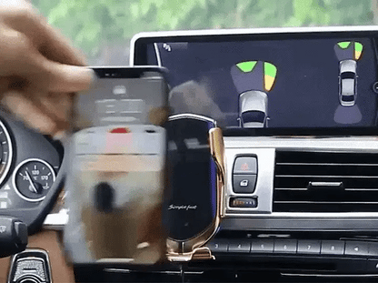 حامل جوال للسيارة الأتوماتيكي بخاصية الشحن السريع - Makfool