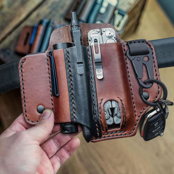 منظمة الجيوب الجلدية متعددة الوظائف المميزة uae - Makfool